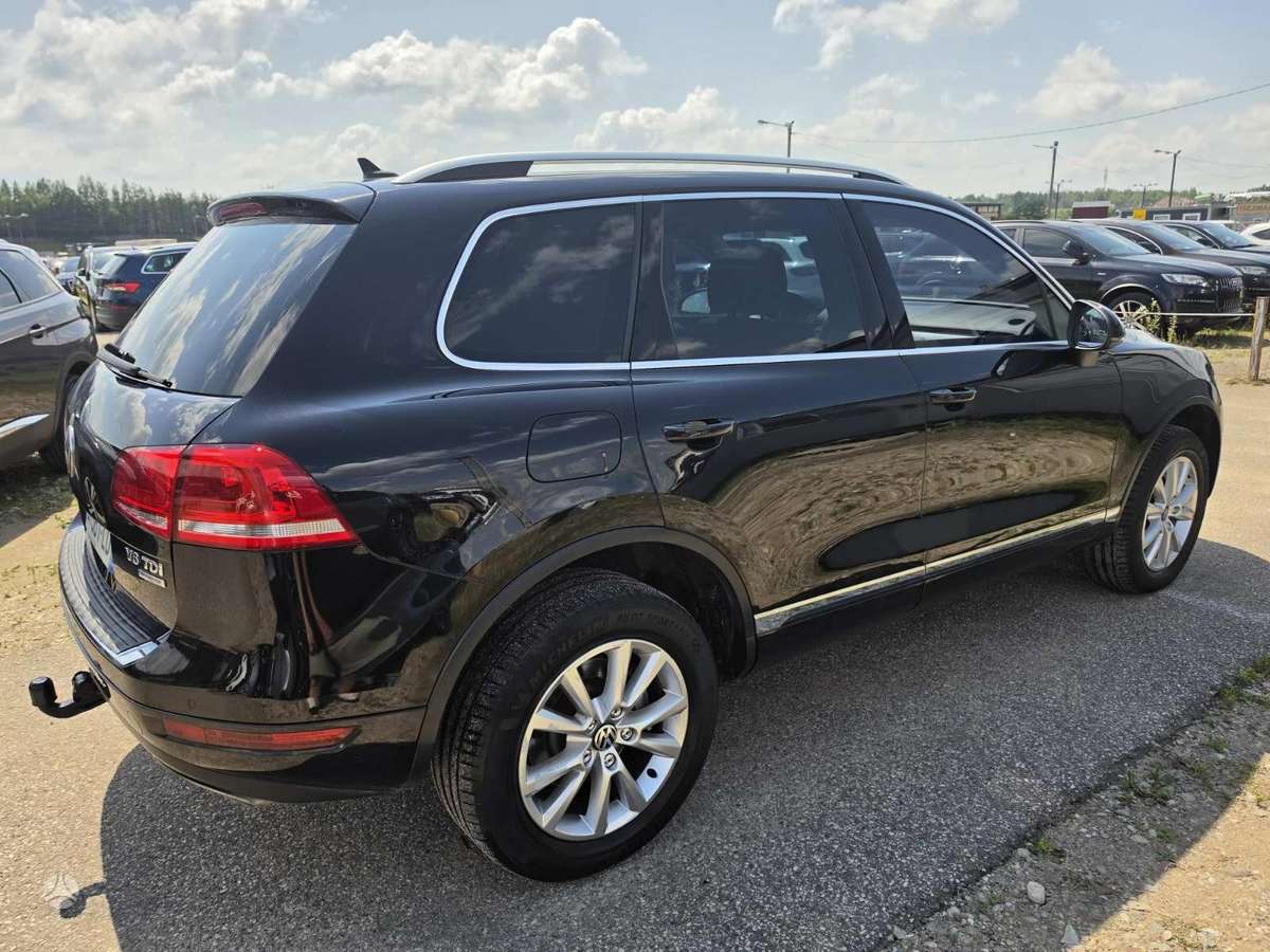 Volkswagen Touareg - 6