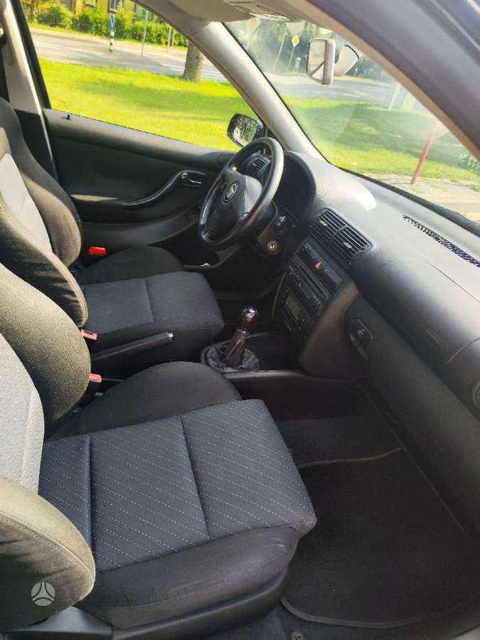 Seat Leon, 1.8 l., Хэтчбек