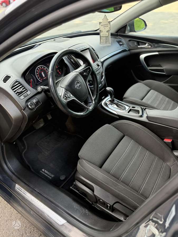 Opel Insignia, 2.0 l., Универсал