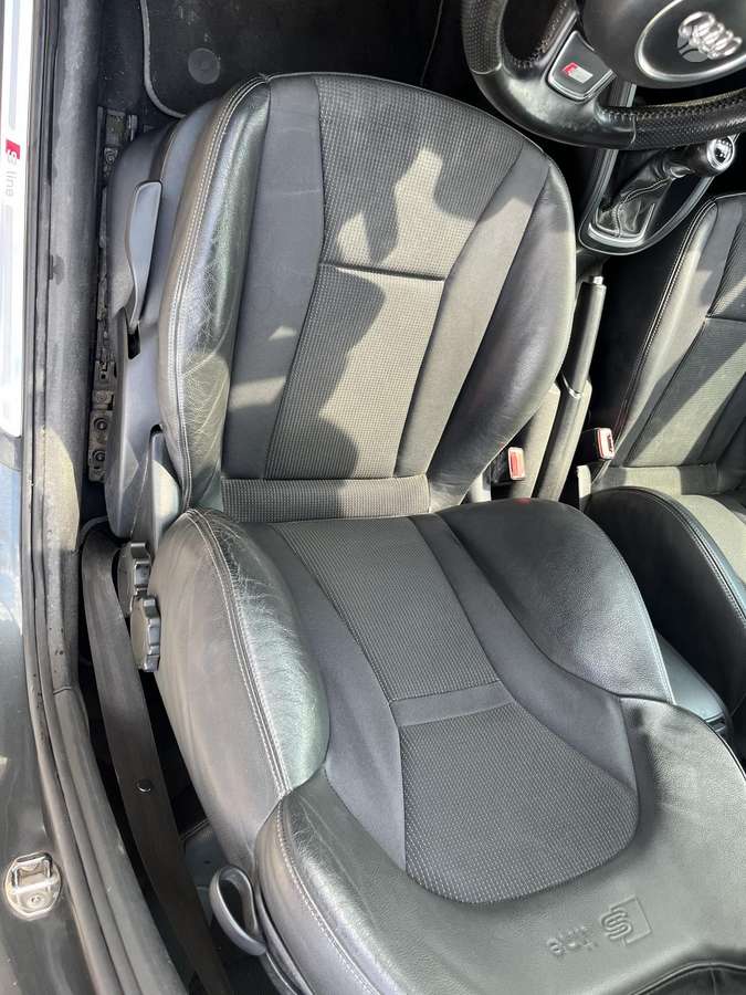Audi A1, 1.6 l., hatchback