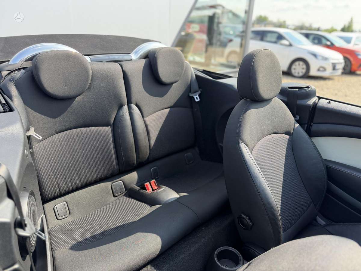 Mini Cooper JCW, 1.6 l., Кабриолет