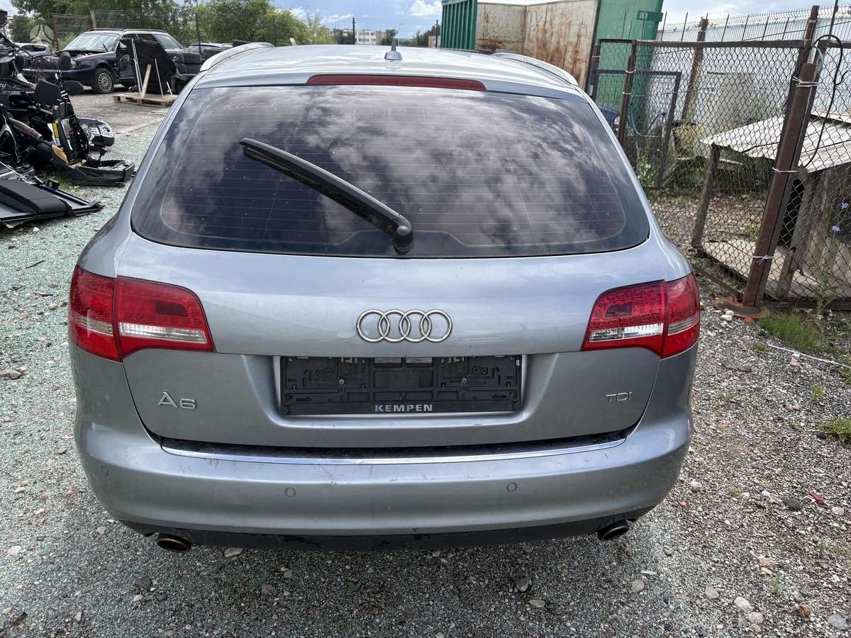 Audi A6 37068366700
