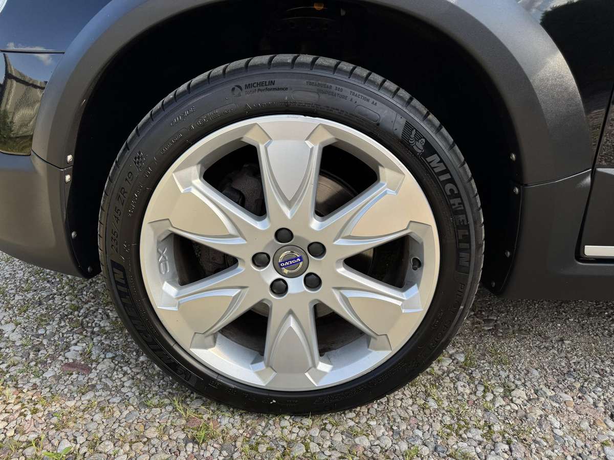 Volvo XC70, 2.4 l., Универсал
