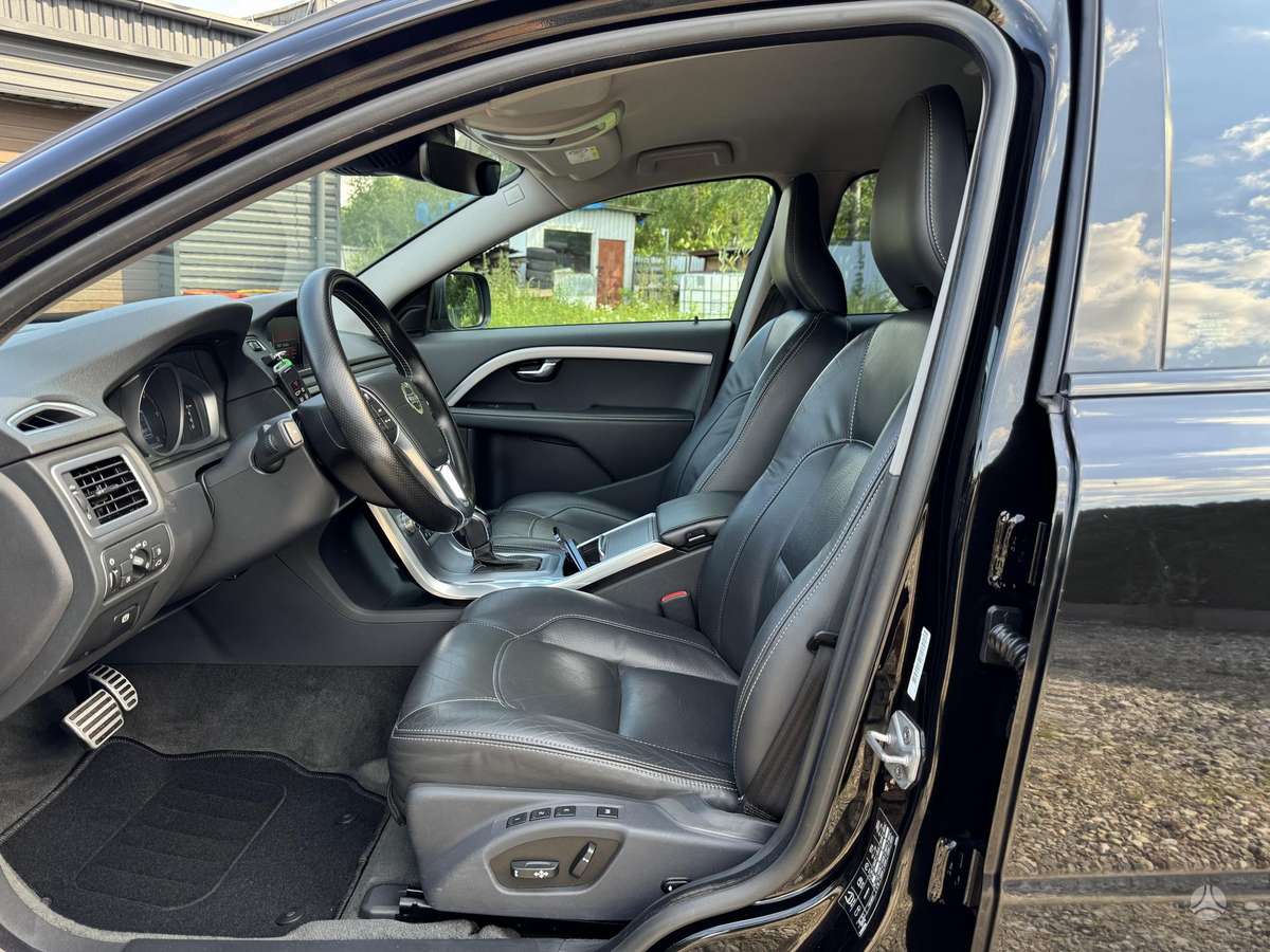 Volvo XC70, 2.4 l., Универсал