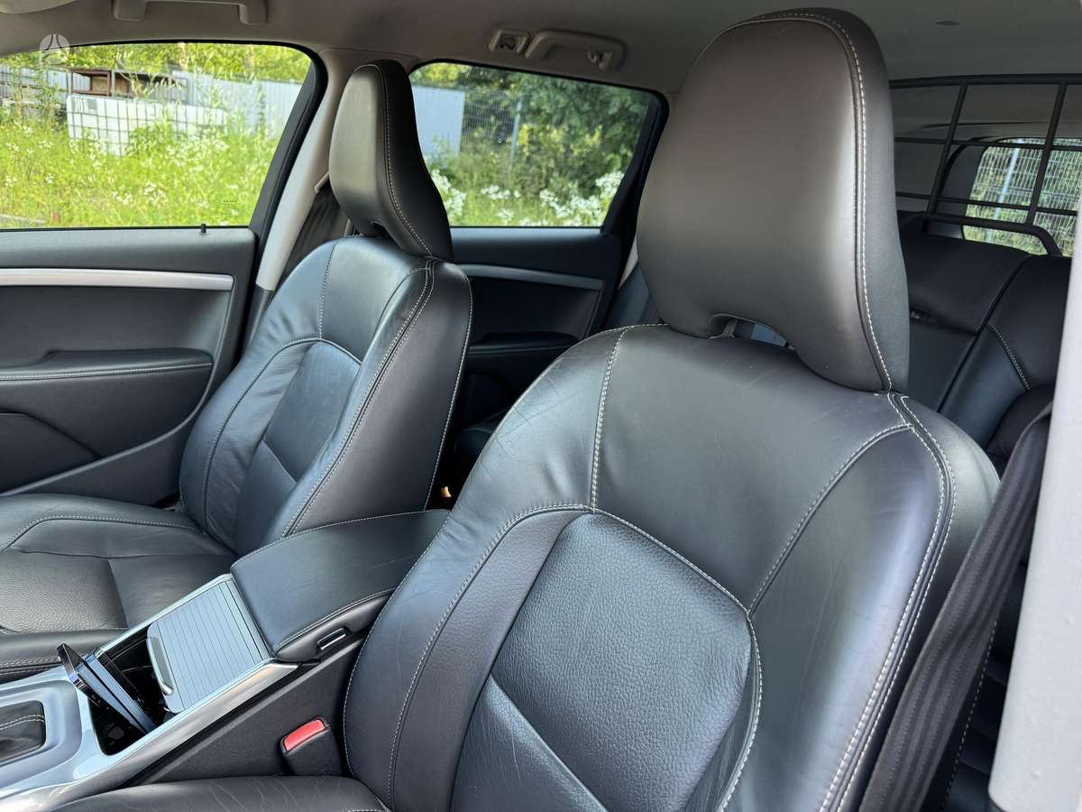 Volvo XC70, 2.4 l., Универсал