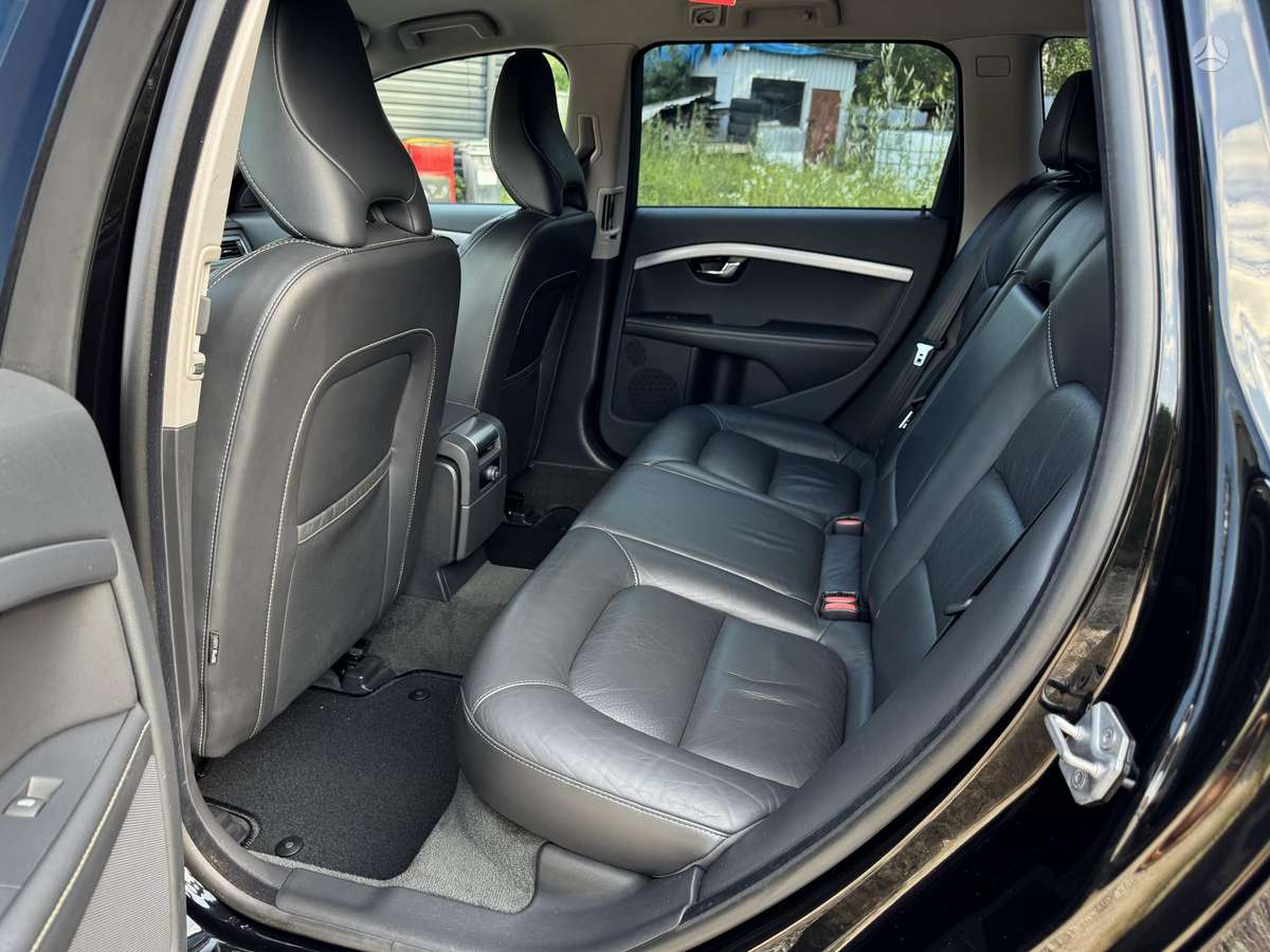 Volvo XC70, 2.4 l., Универсал