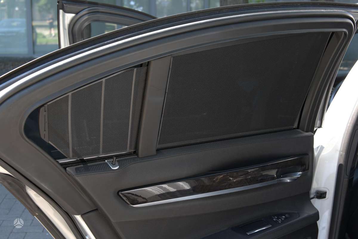 BMW 740, 3.0 l., Седан