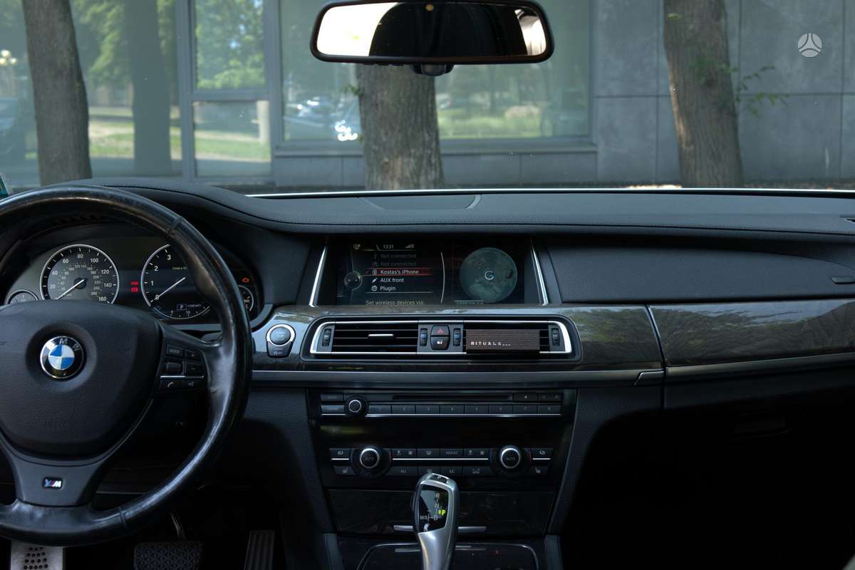 BMW 740, 3.0 l., Седан