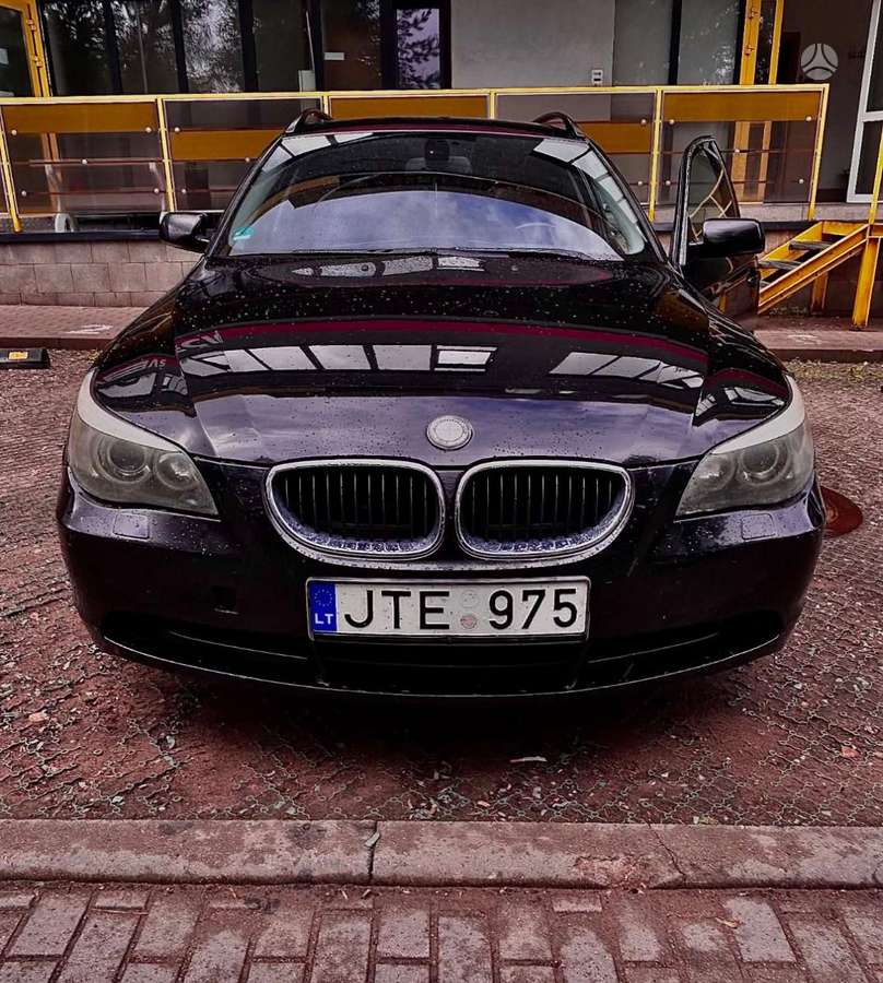 BMW 525, 2.5 l., Универсал