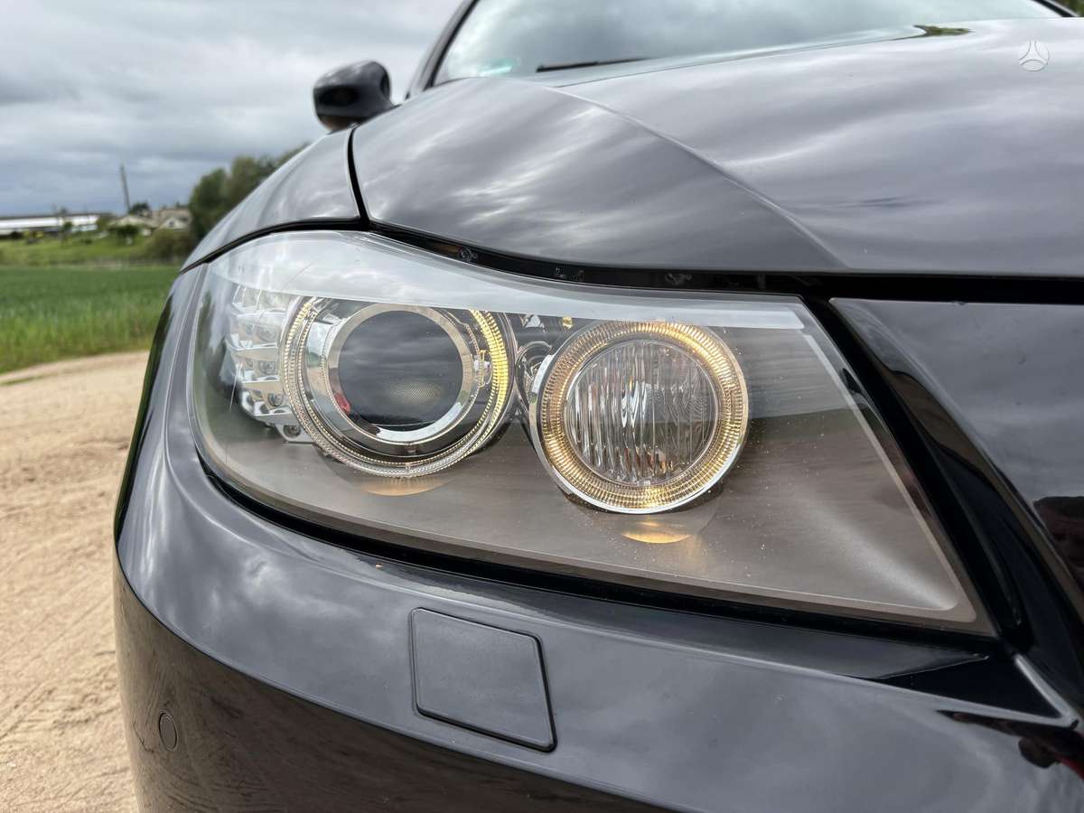 BMW 320, 2.0 l., universalas