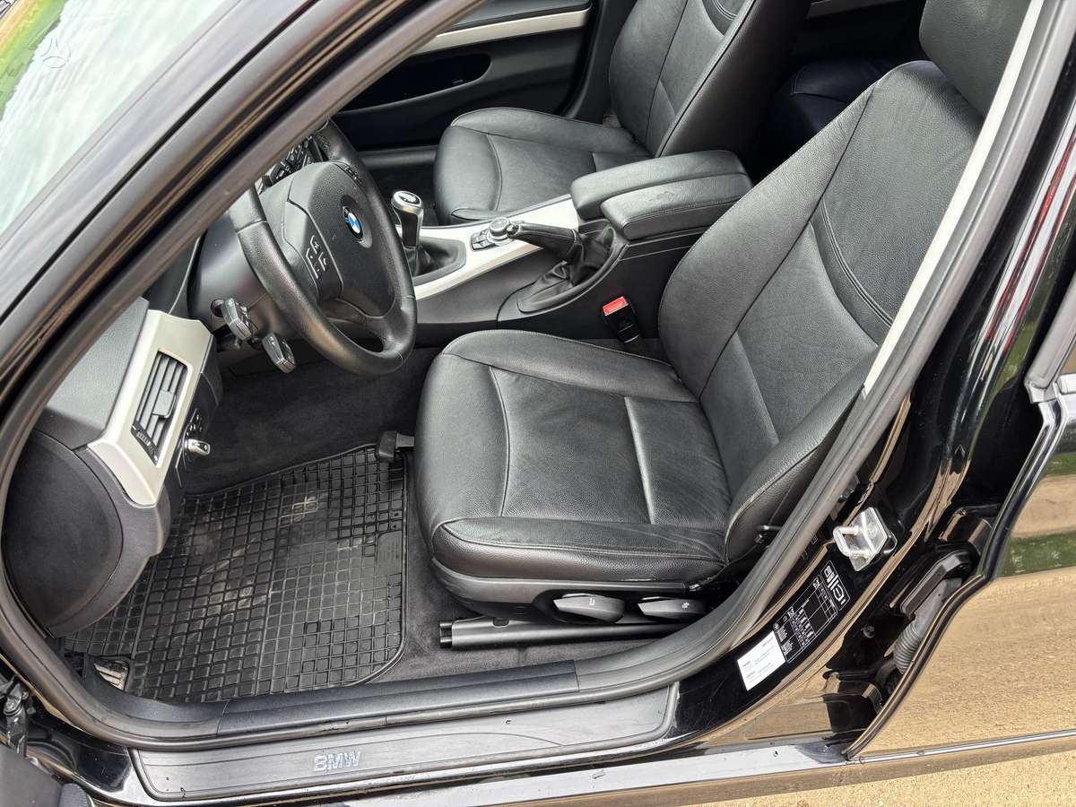 BMW 320, 2.0 l., universalas