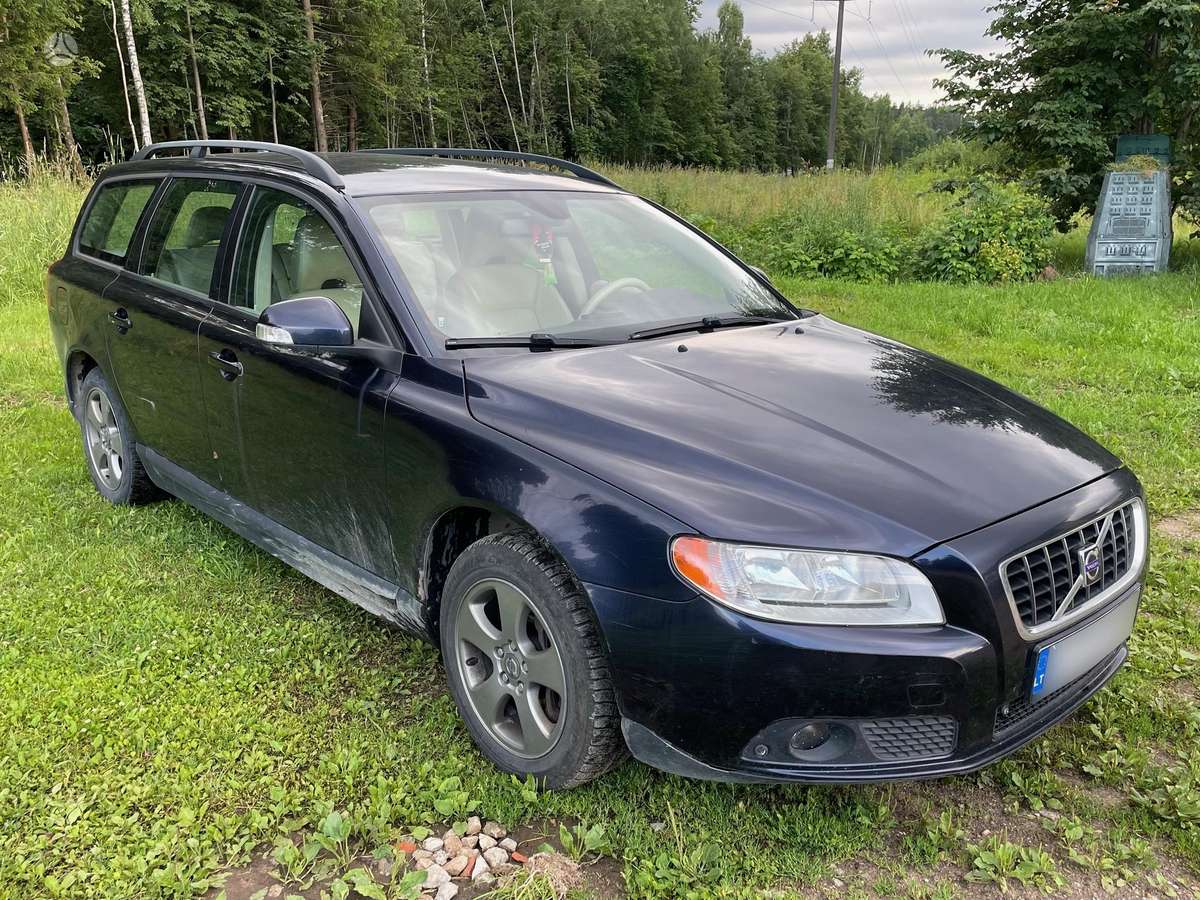 Volvo V70 - 3