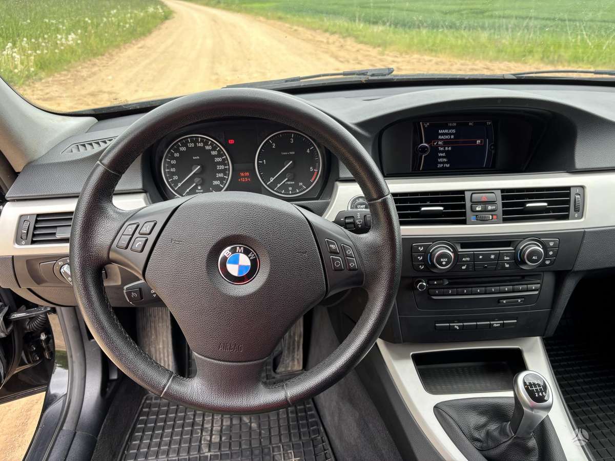 BMW 320, 2.0 l., universalas