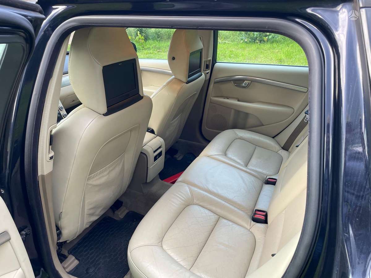 Volvo V70, 2.4 l., Универсал