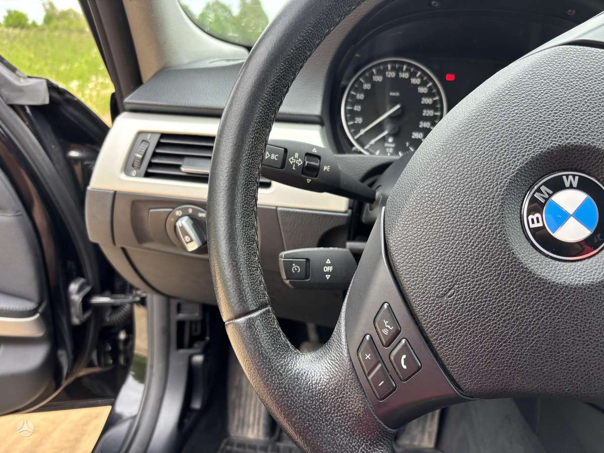 BMW 320, 2.0 l., Универсал