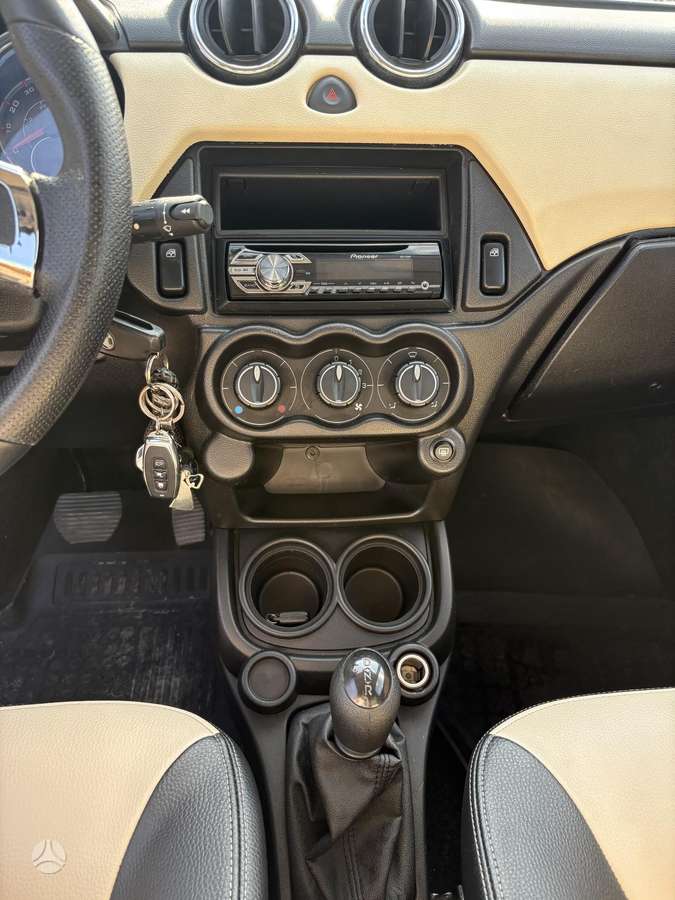 Aixam City, 0.4 l., hatchback