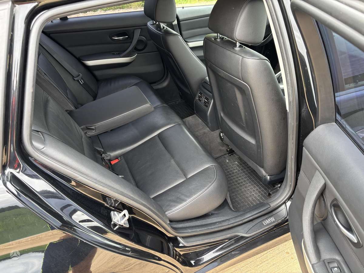 BMW 320, 2.0 l., Универсал