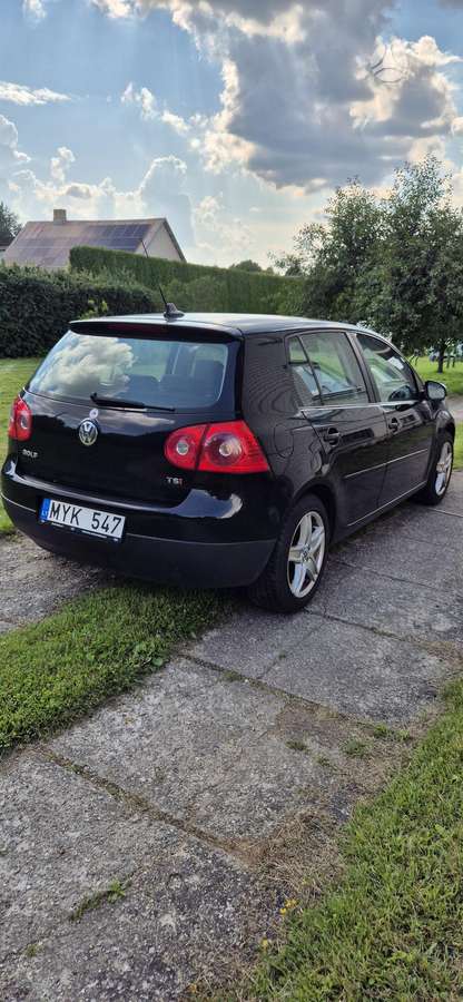 Volkswagen Golf - 3