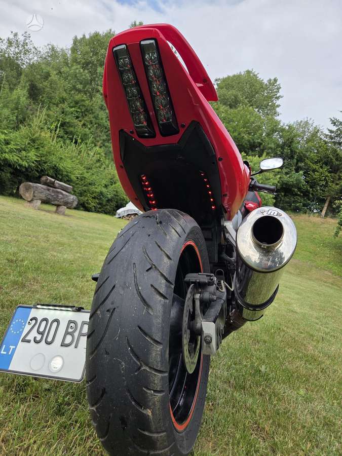 Suzuki SV 650cc, street / classic