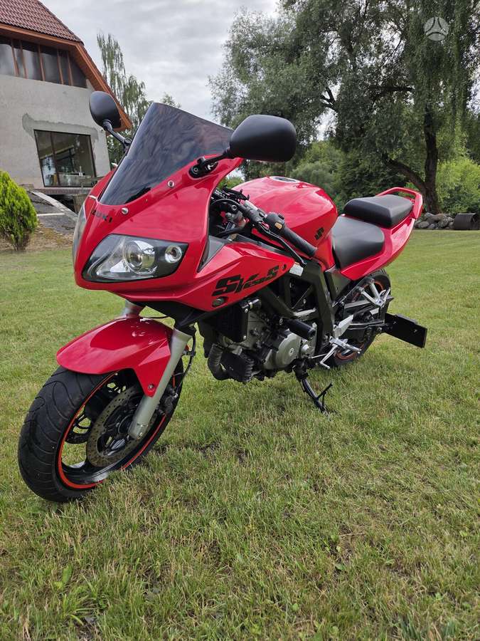 Suzuki SV 650cc, street / classic