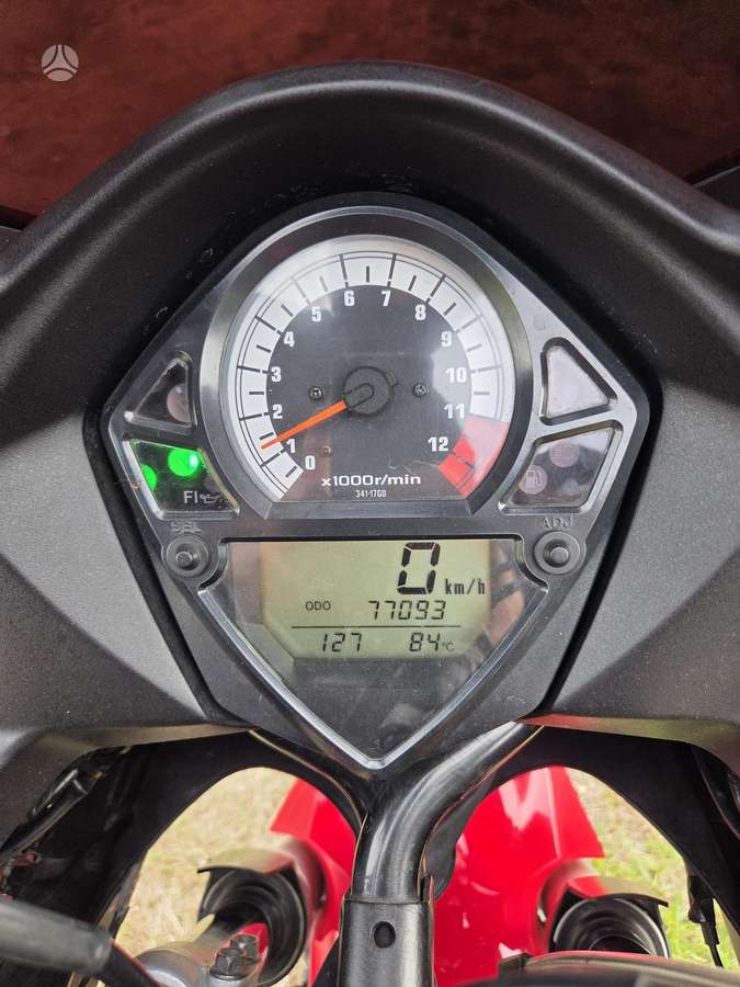 Suzuki SV 650cc, street / classic