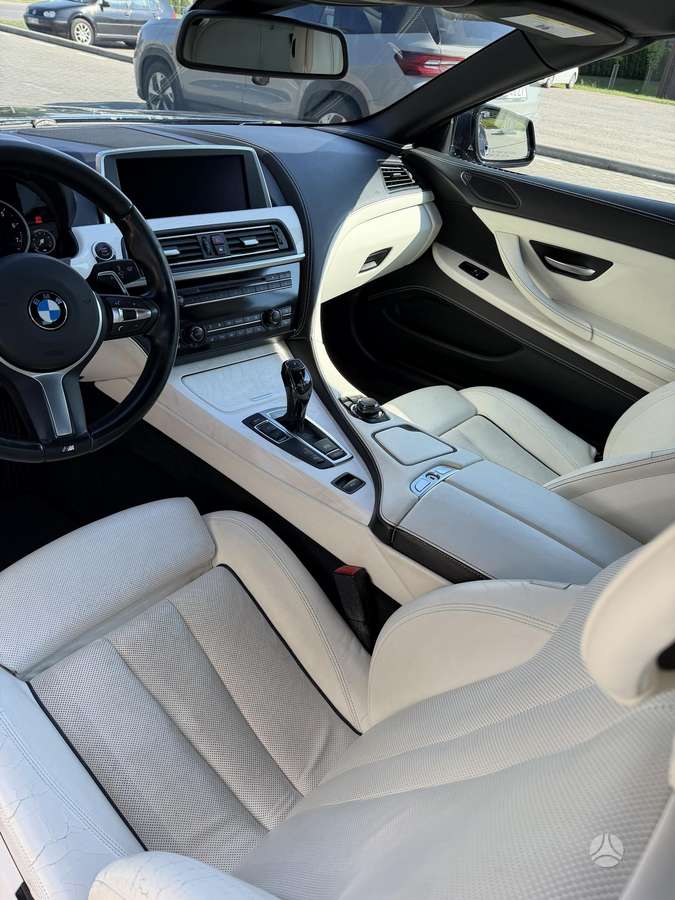 BMW 650, 4.4 l., convertible