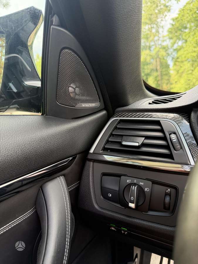 BMW M4, 3.0 l., convertible