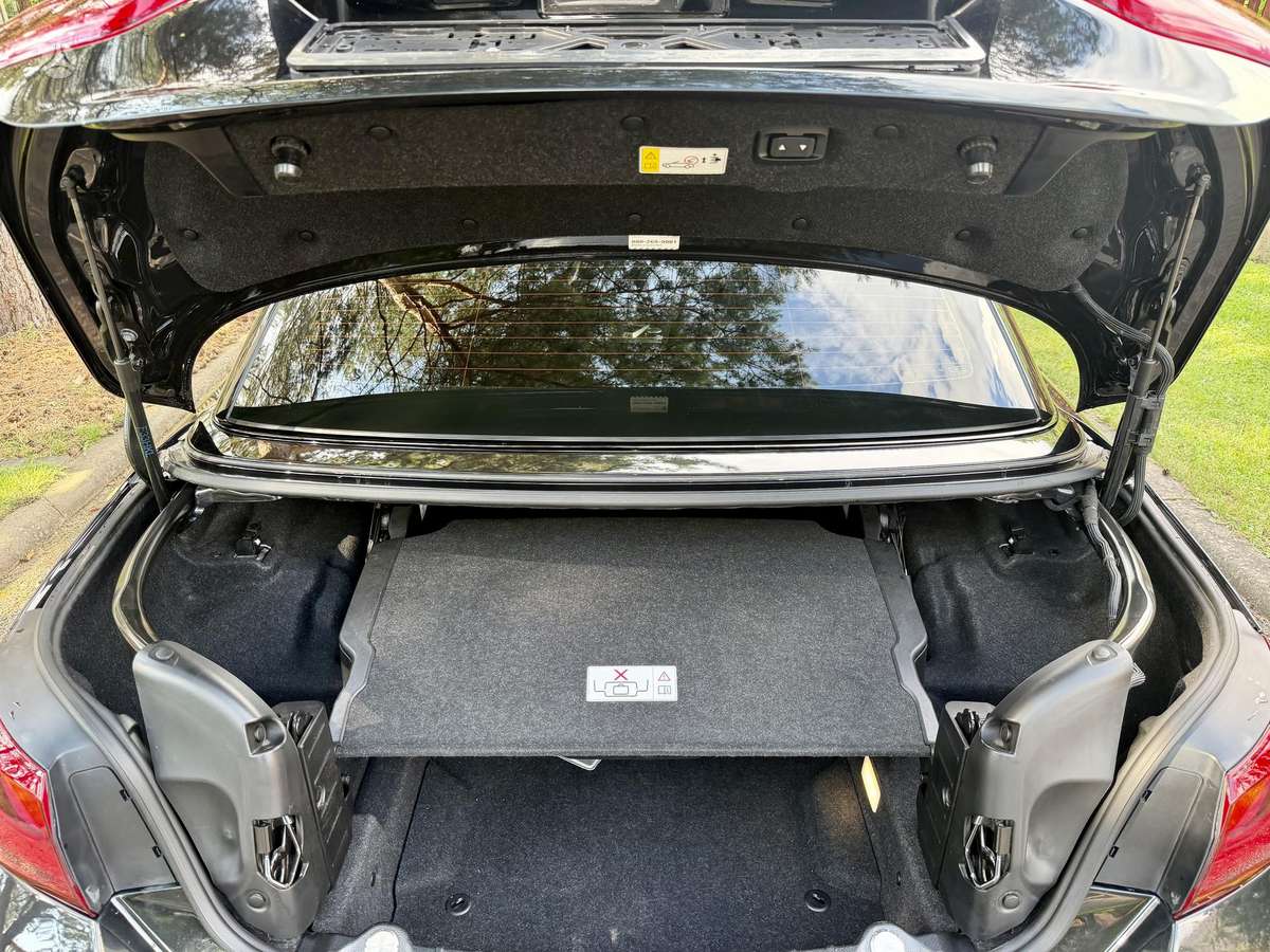 BMW M4, 3.0 l., Кабриолет