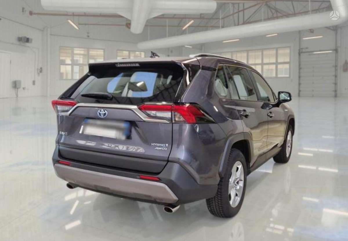 Toyota RAV4 - 4
