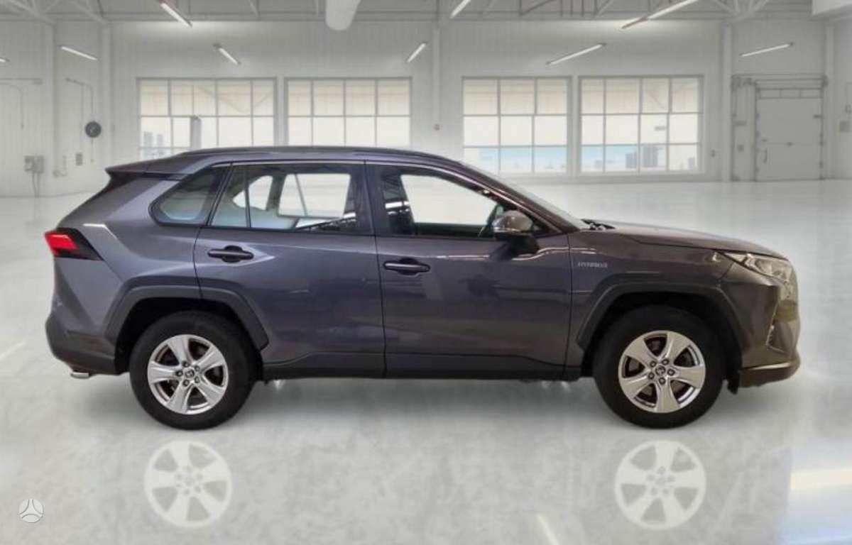 Toyota RAV4 - 5