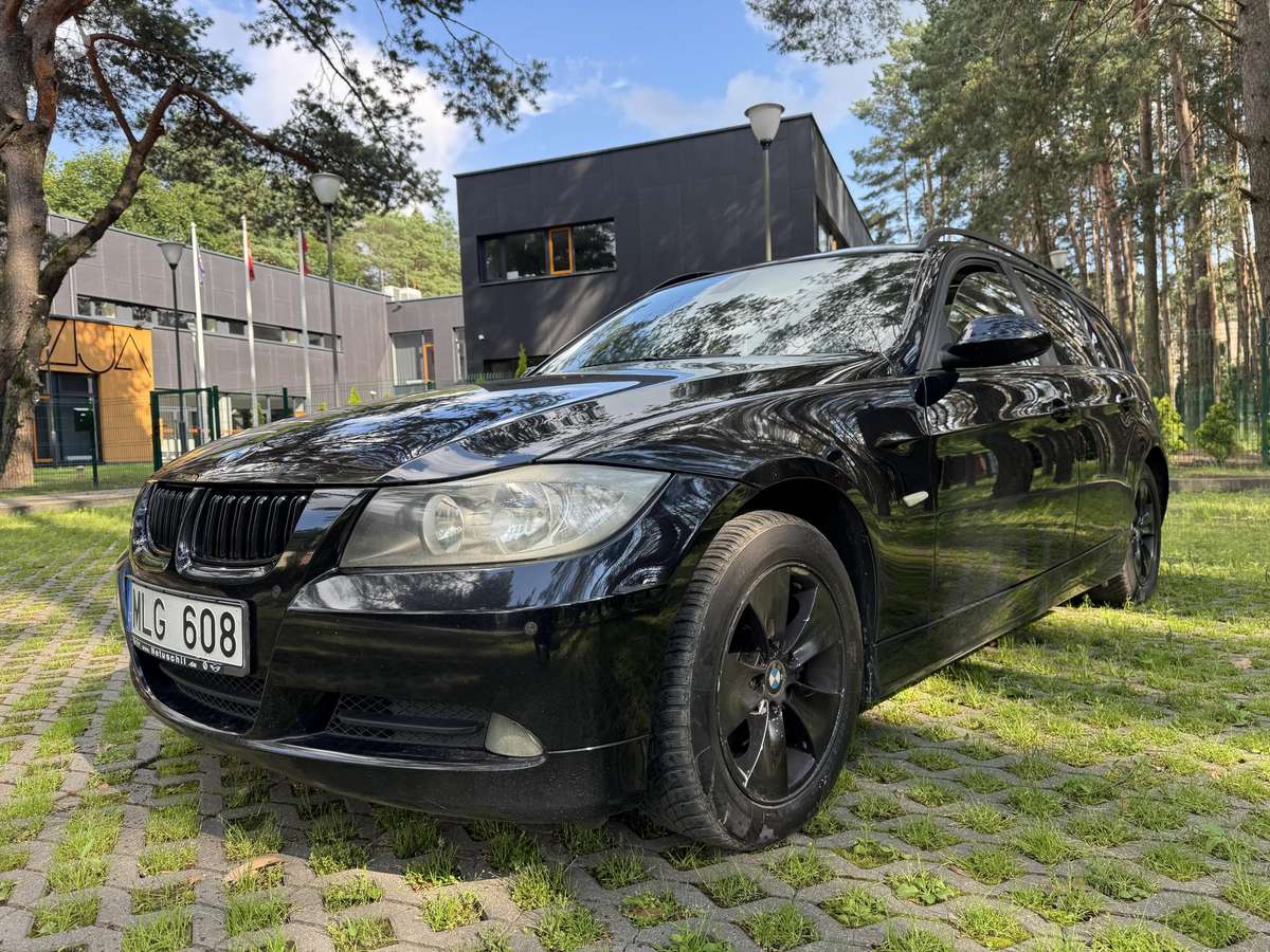 BMW 320, 2.0 l., universalas