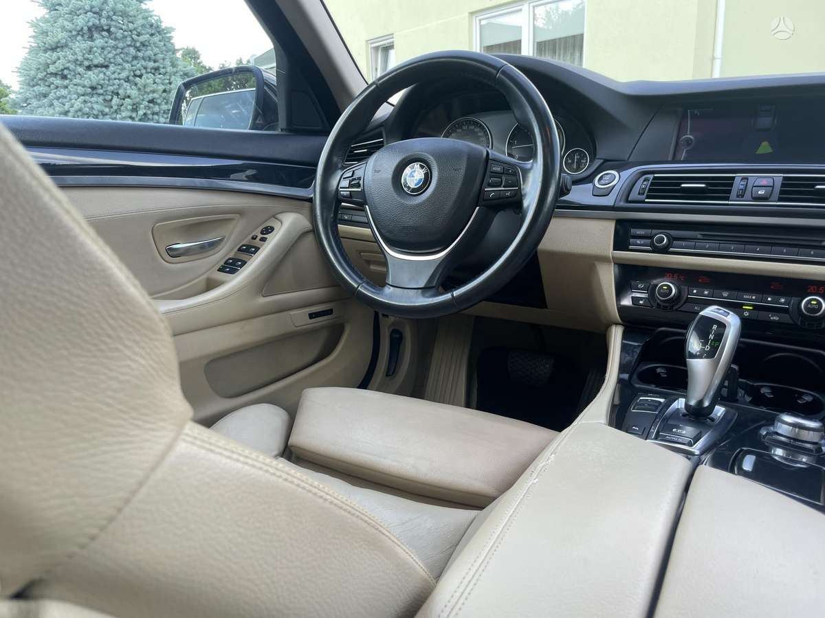 BMW 525, 3.0 l., Универсал