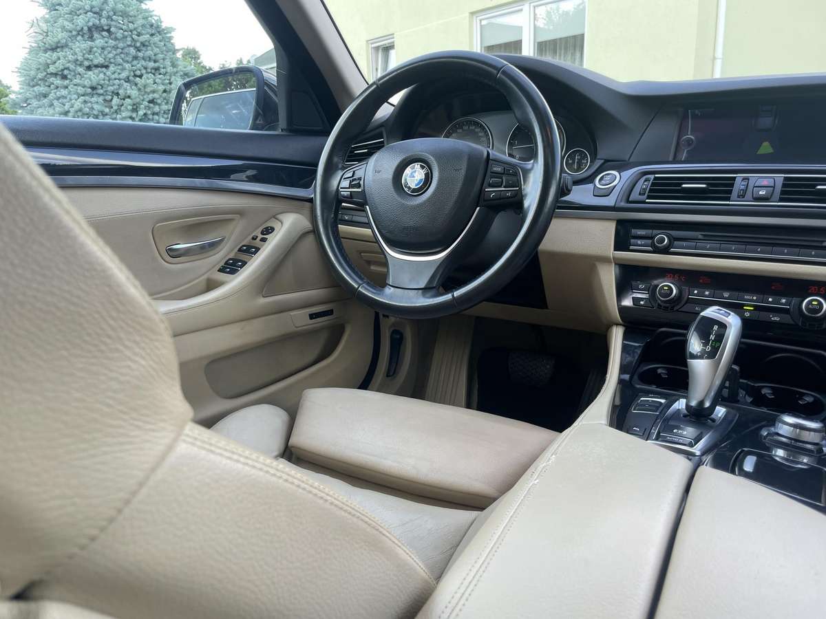 BMW 525, 3.0 l., wagon