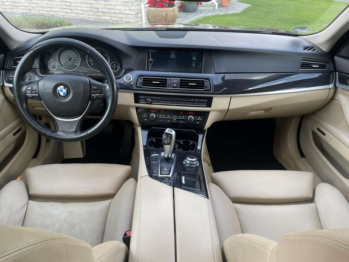 BMW 525, 3.0 l., wagon