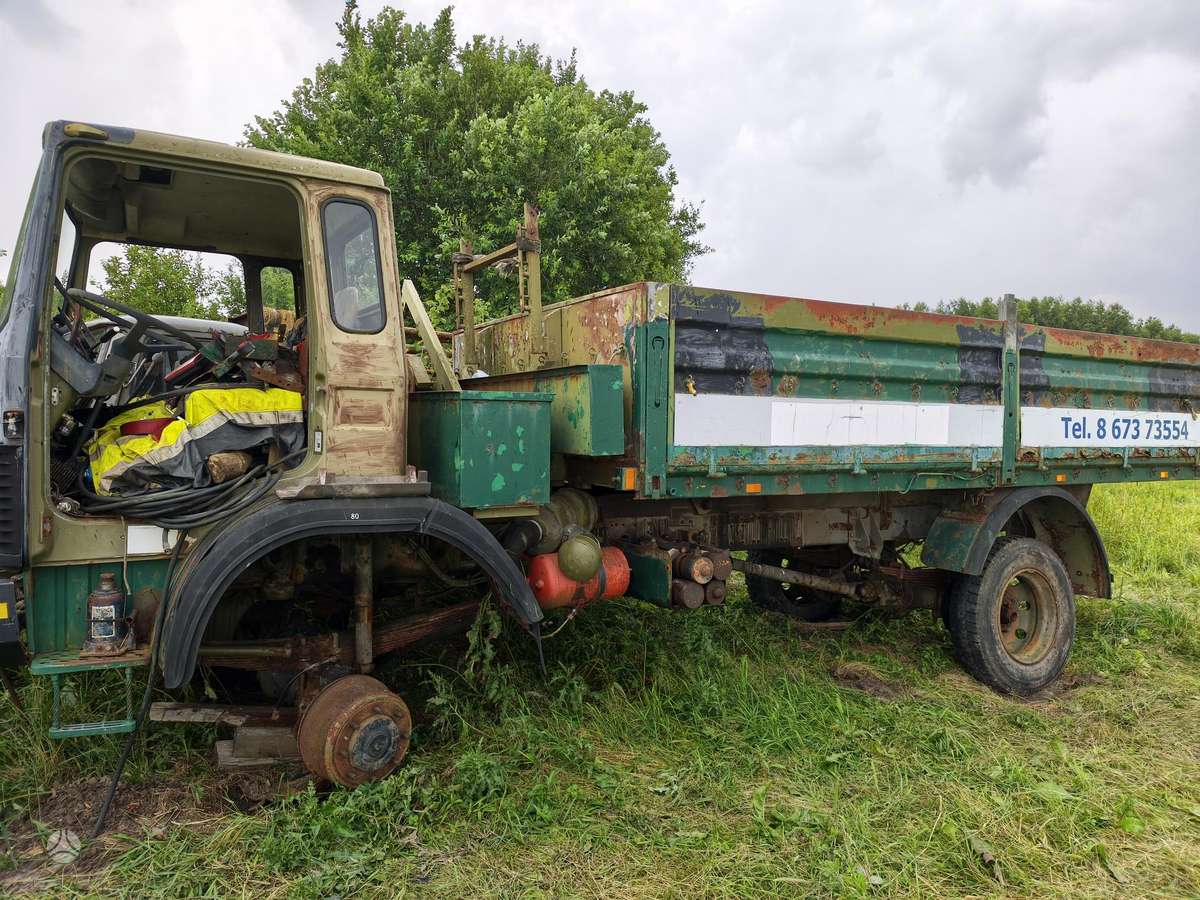 Iveco 110-16, cab-chassis trucks