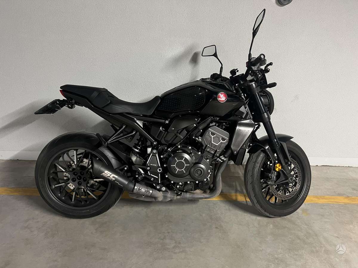 Honda CB 1000cc, street / classic