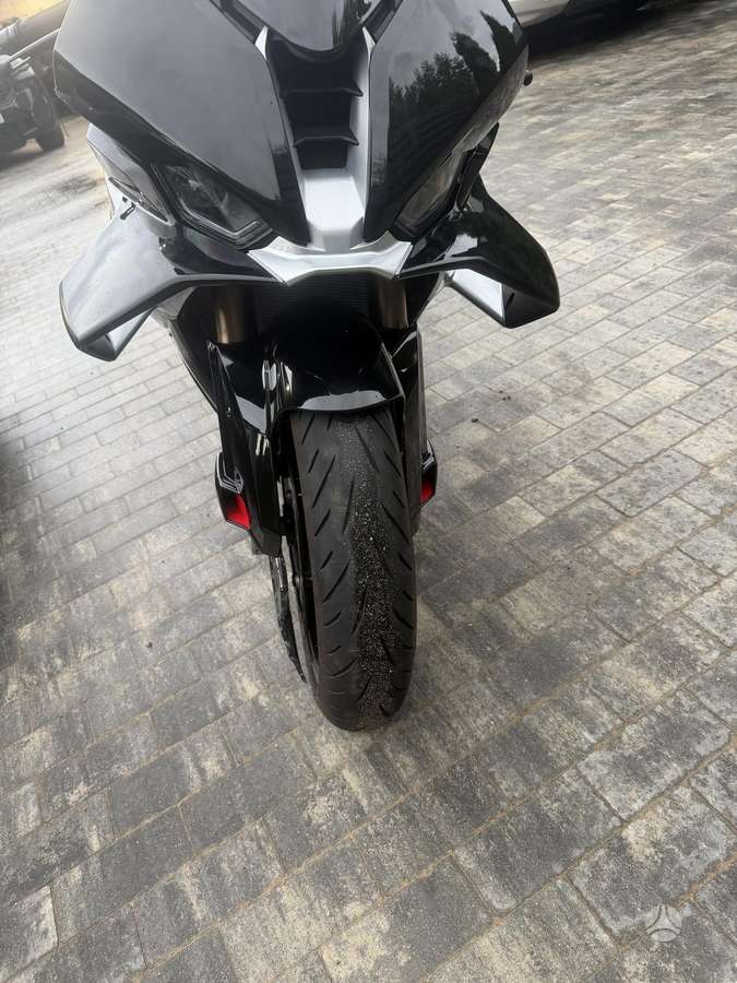 BMW S 1000 RR 1000cc, superbikes