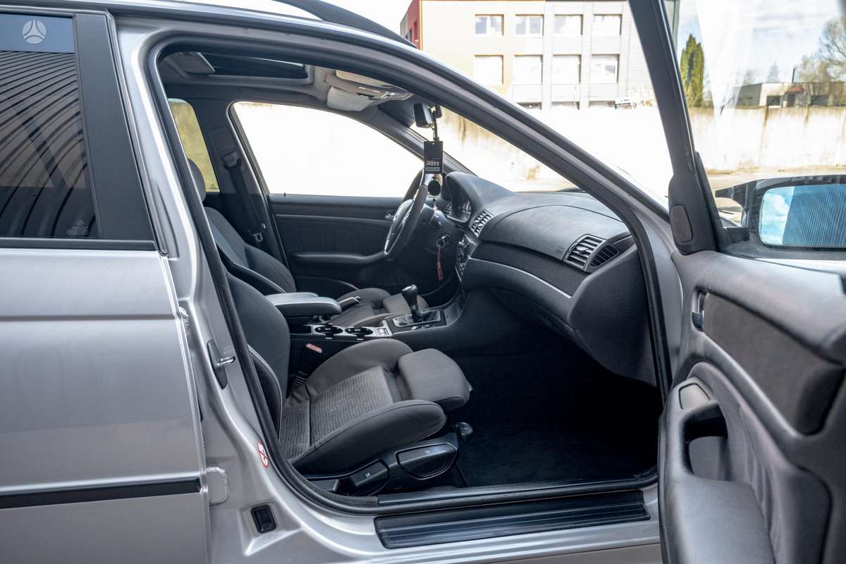 BMW 320, 2.0 l., universalas