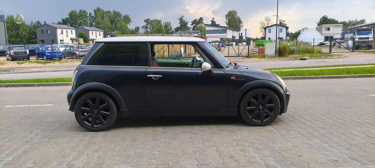 Mini Cooper, 1.6 l., Хэтчбек