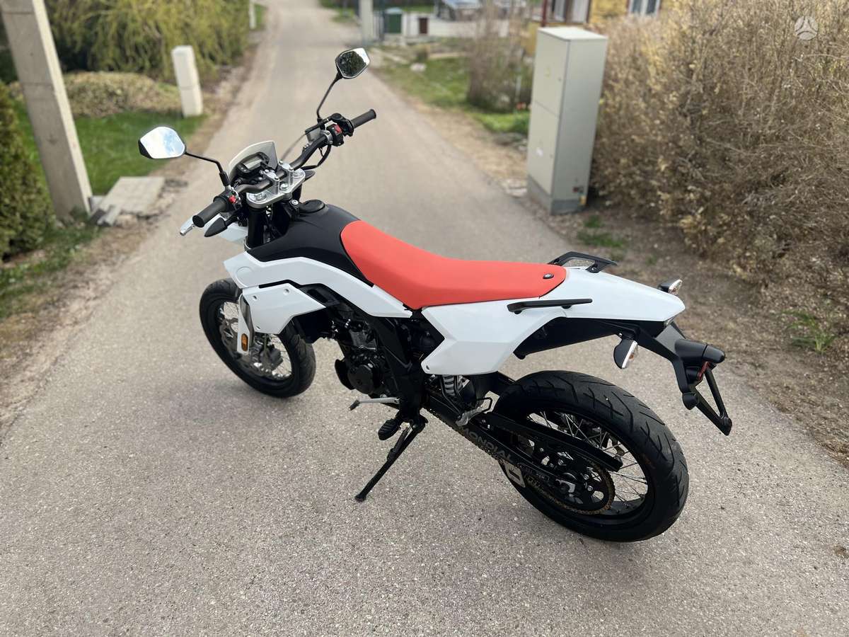 Yamaha WR 125X 125cc, supermoto