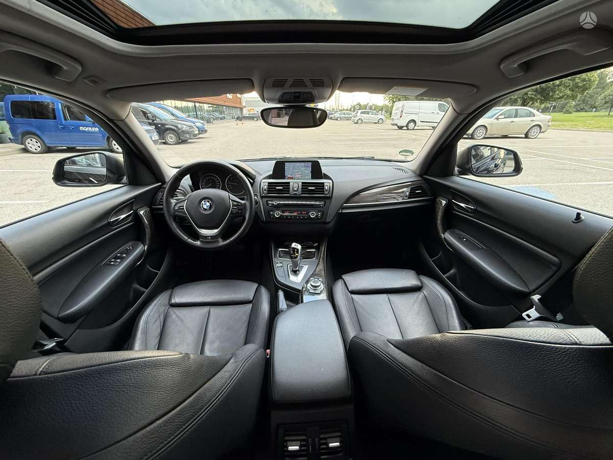 BMW 118, 1.6 l., Хэтчбек