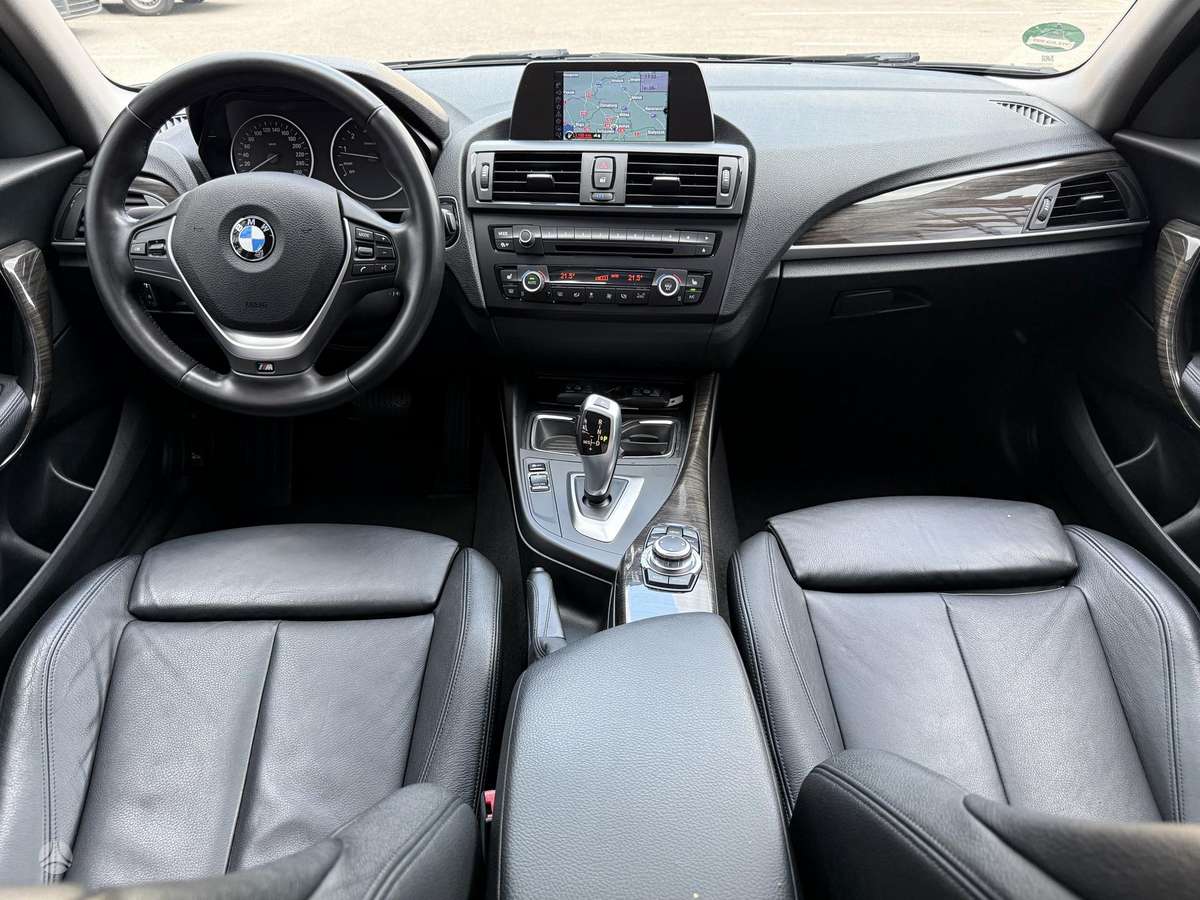 BMW 118, 1.6 l., Хэтчбек