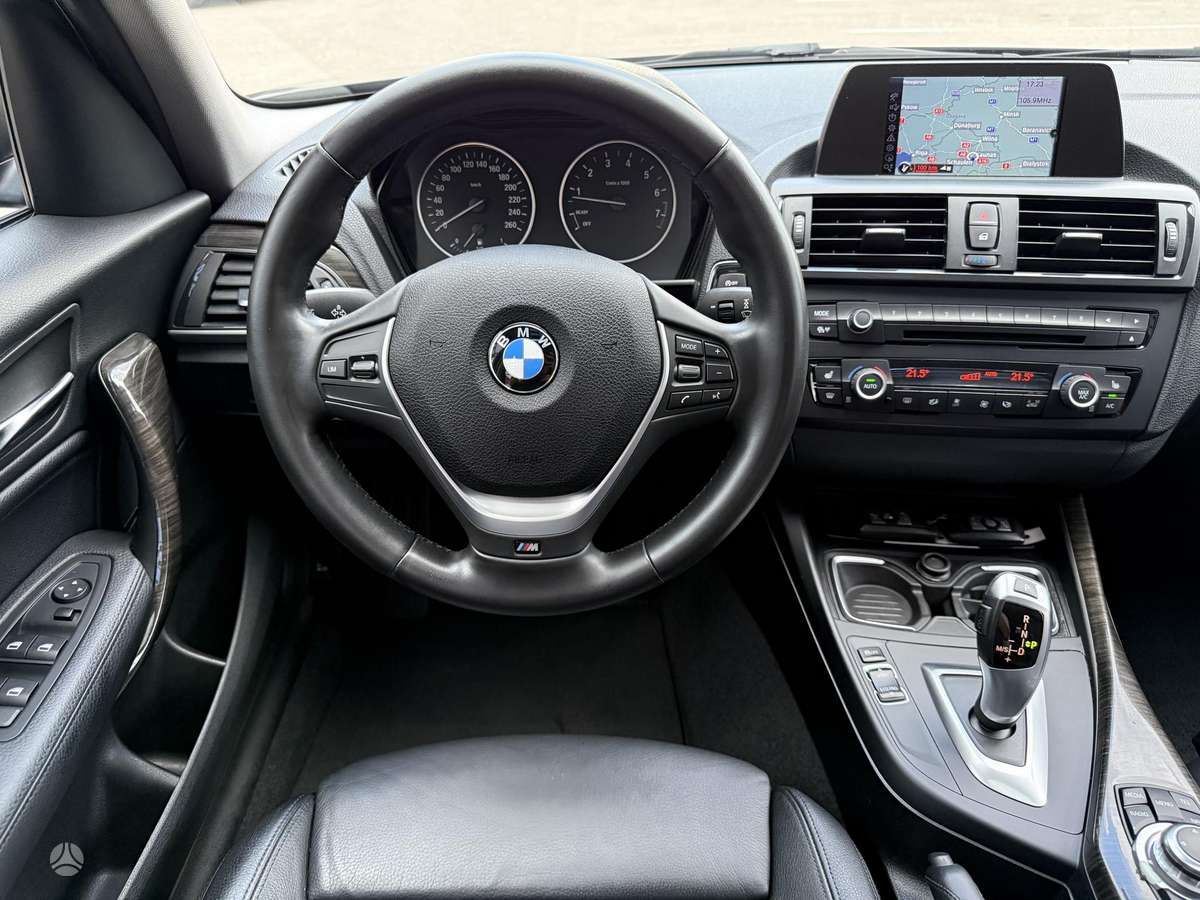 BMW 118, 1.6 l., hatchback