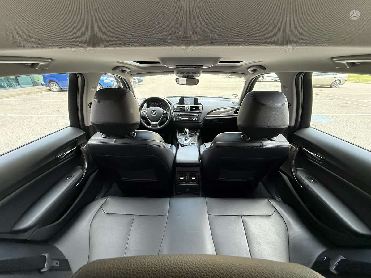 BMW 118, 1.6 l., Хэтчбек