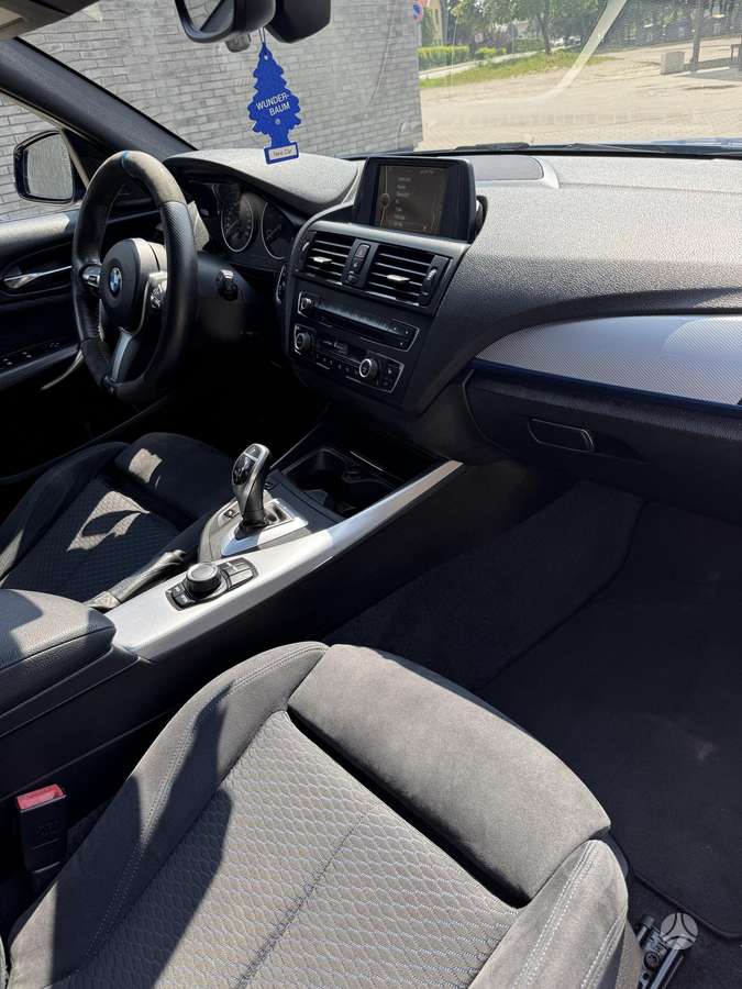 BMW 120, 2.0 l., Хэтчбек