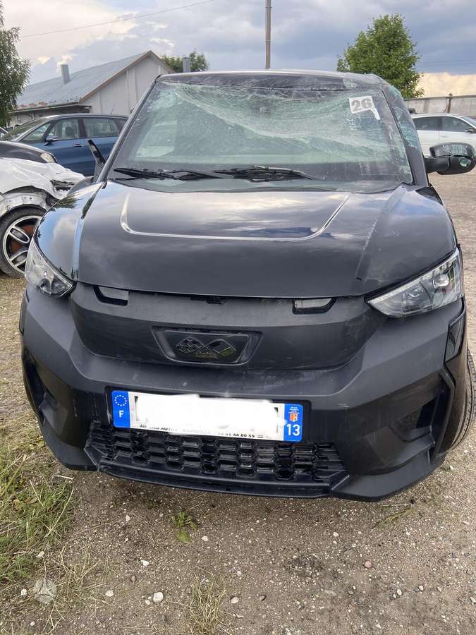 Ligier JS50, hatchback