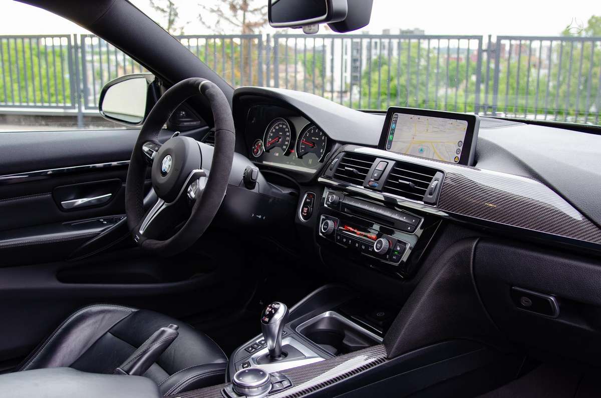 BMW M4, 3.0 l., coupe