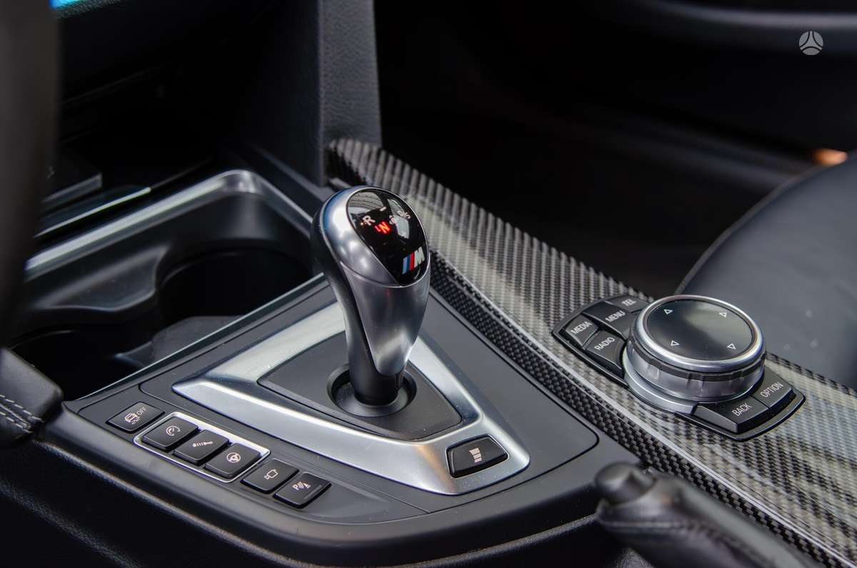 BMW M4, 3.0 l., coupe