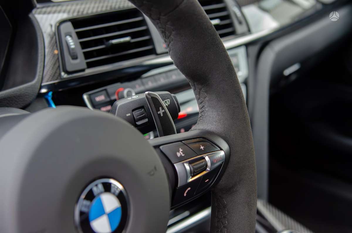BMW M4, 3.0 l., coupe