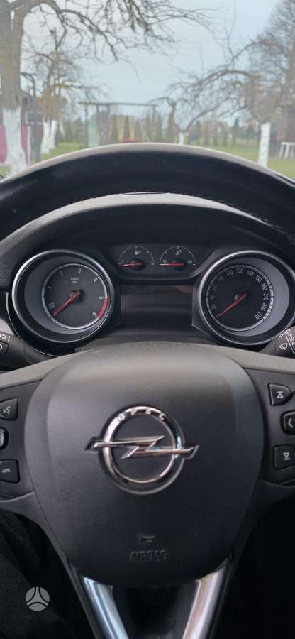 Opel Astra, 1.6 l., Хэтчбек